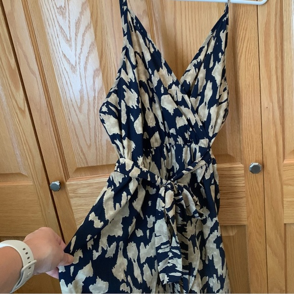 Shein Curve - Long Wrap Dress - Maxi Dress Size 1x - Vacation Wear - Picture 3 of 6